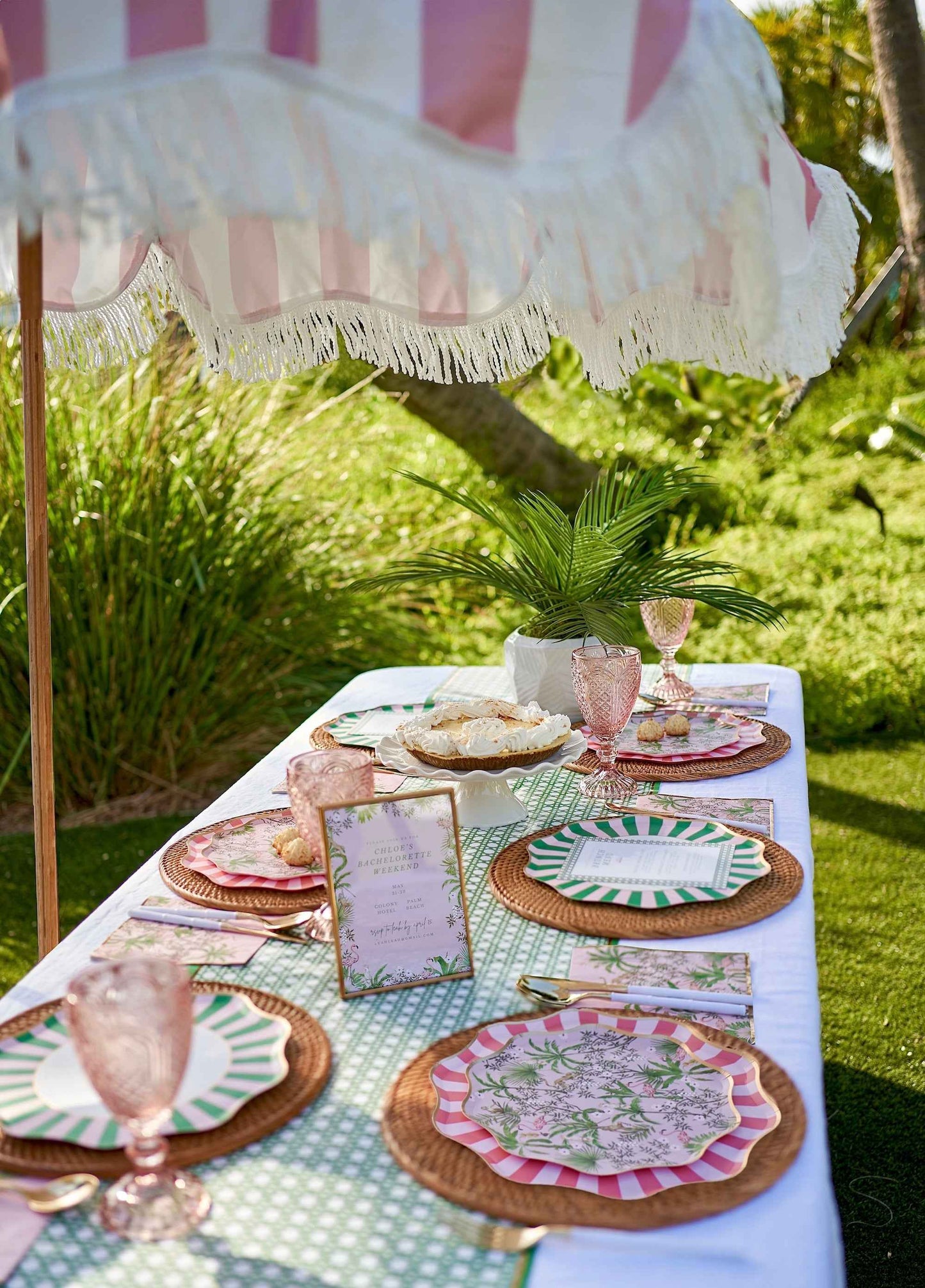 Palm Beach - Small Paper Plates