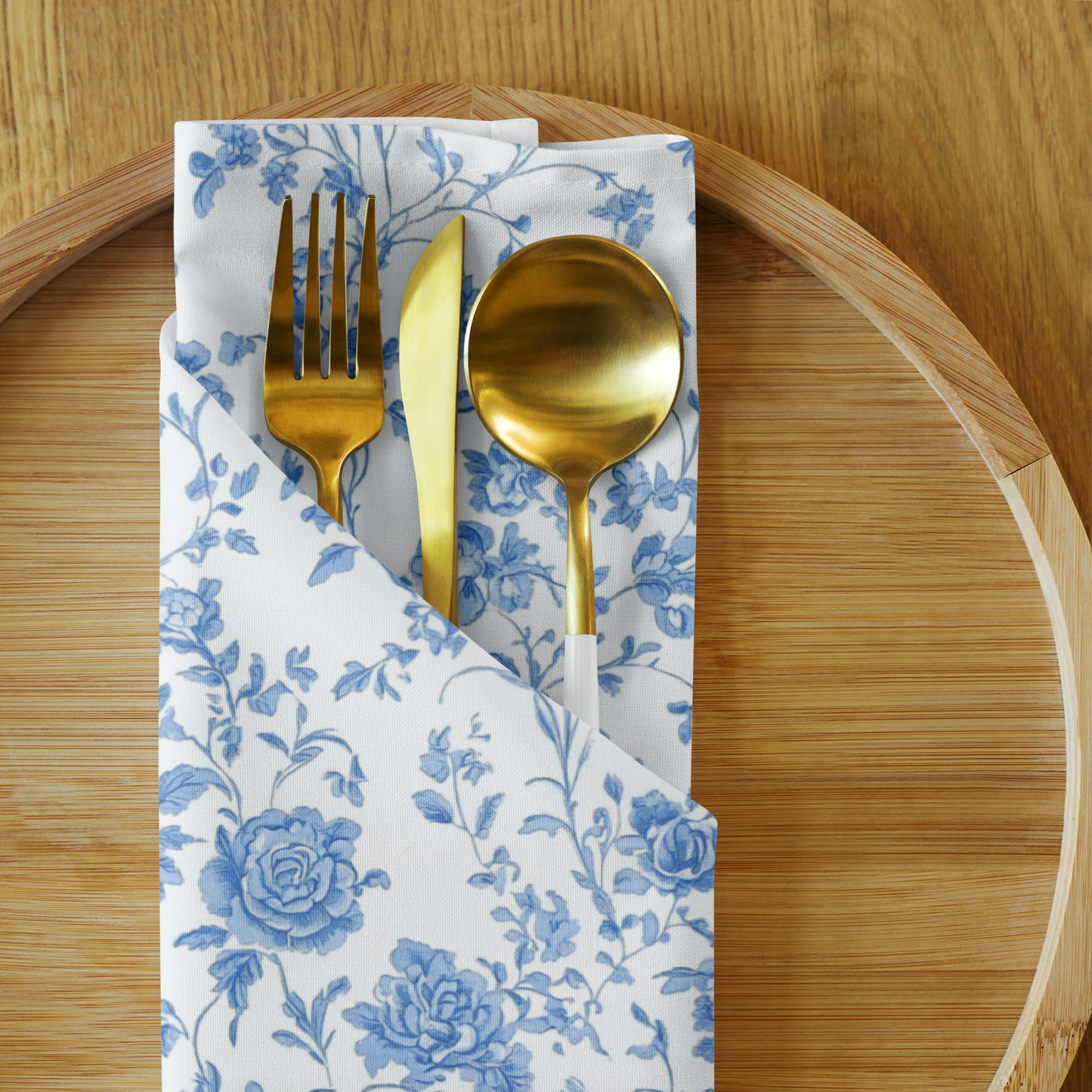 Heirloom Collection Blue Toile Cloth Napkin Set of Four - Sorelle Gifts