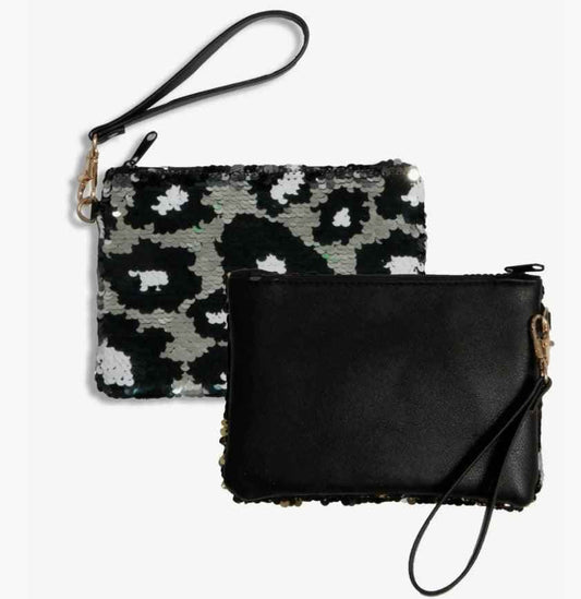 Sequined Game Day Wristlet for Ultimate Style – Your Perfect Sequined Game Day Wristlet
