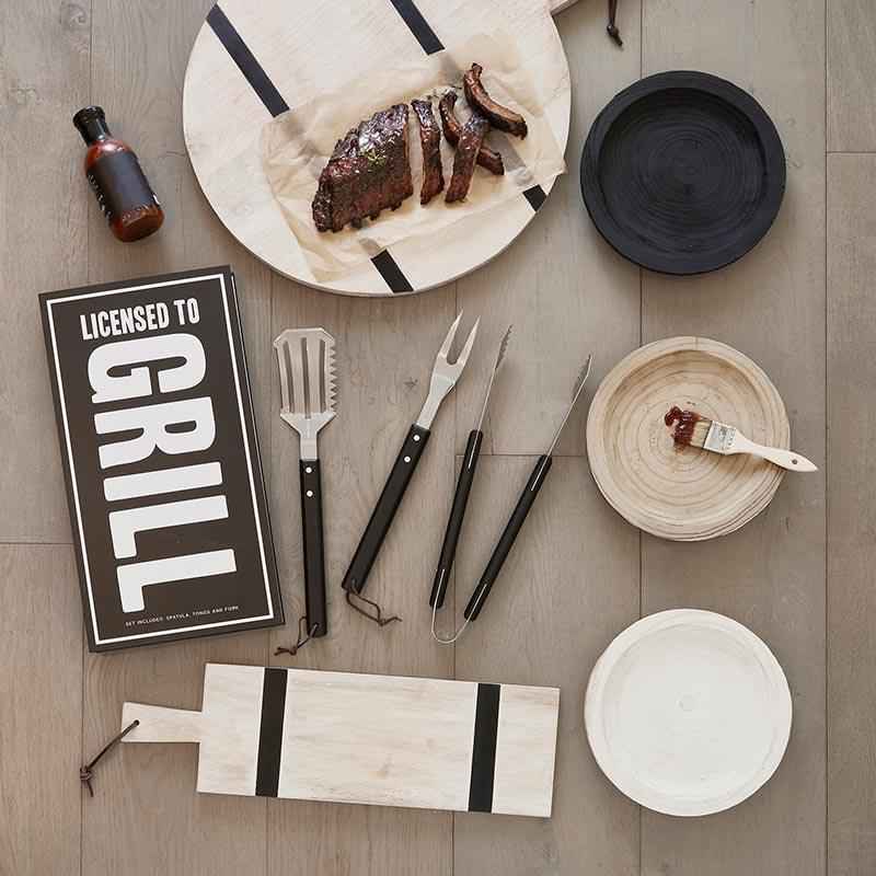 Licensed to Grill BBQ Tools Gift Set
