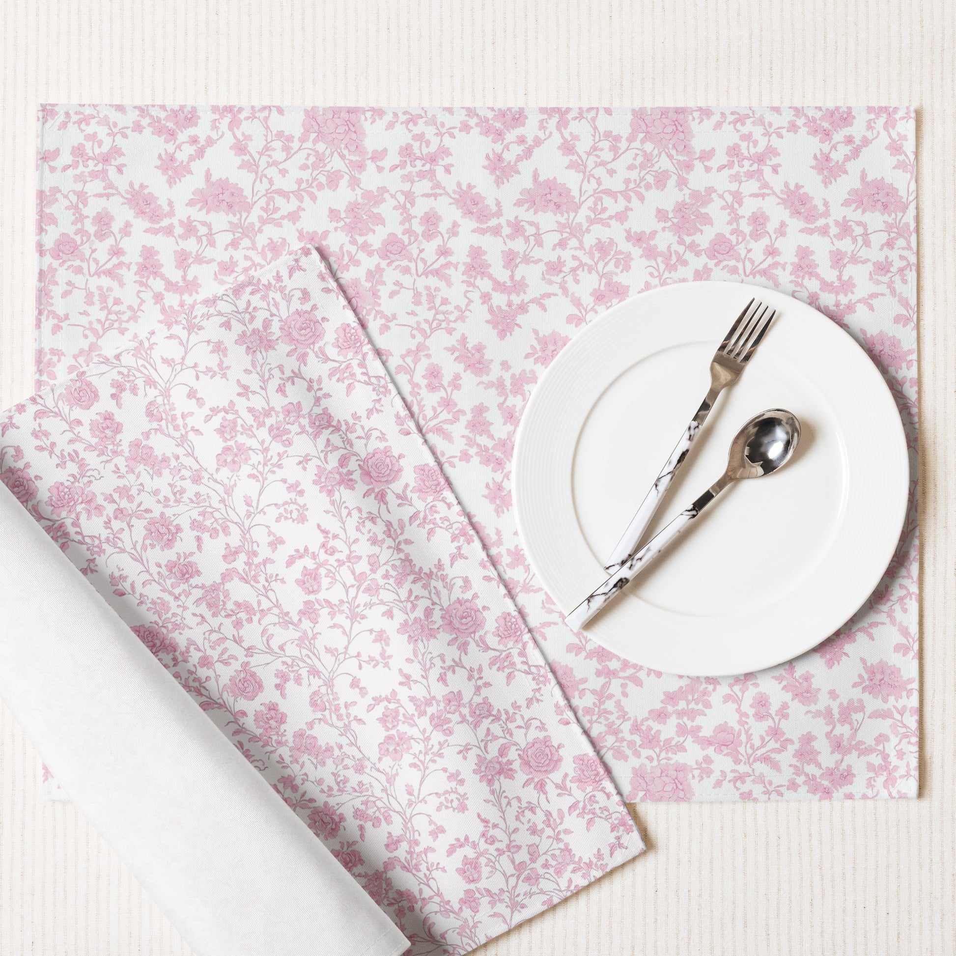 Heirloom Collection Pink Toile Cloth Placemat Set of 4 - Sorelle Gifts