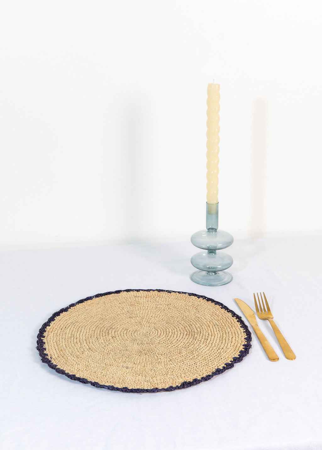 Garden Party Pinwheel Raffia Placemat, Set of 2, 4 and 6
