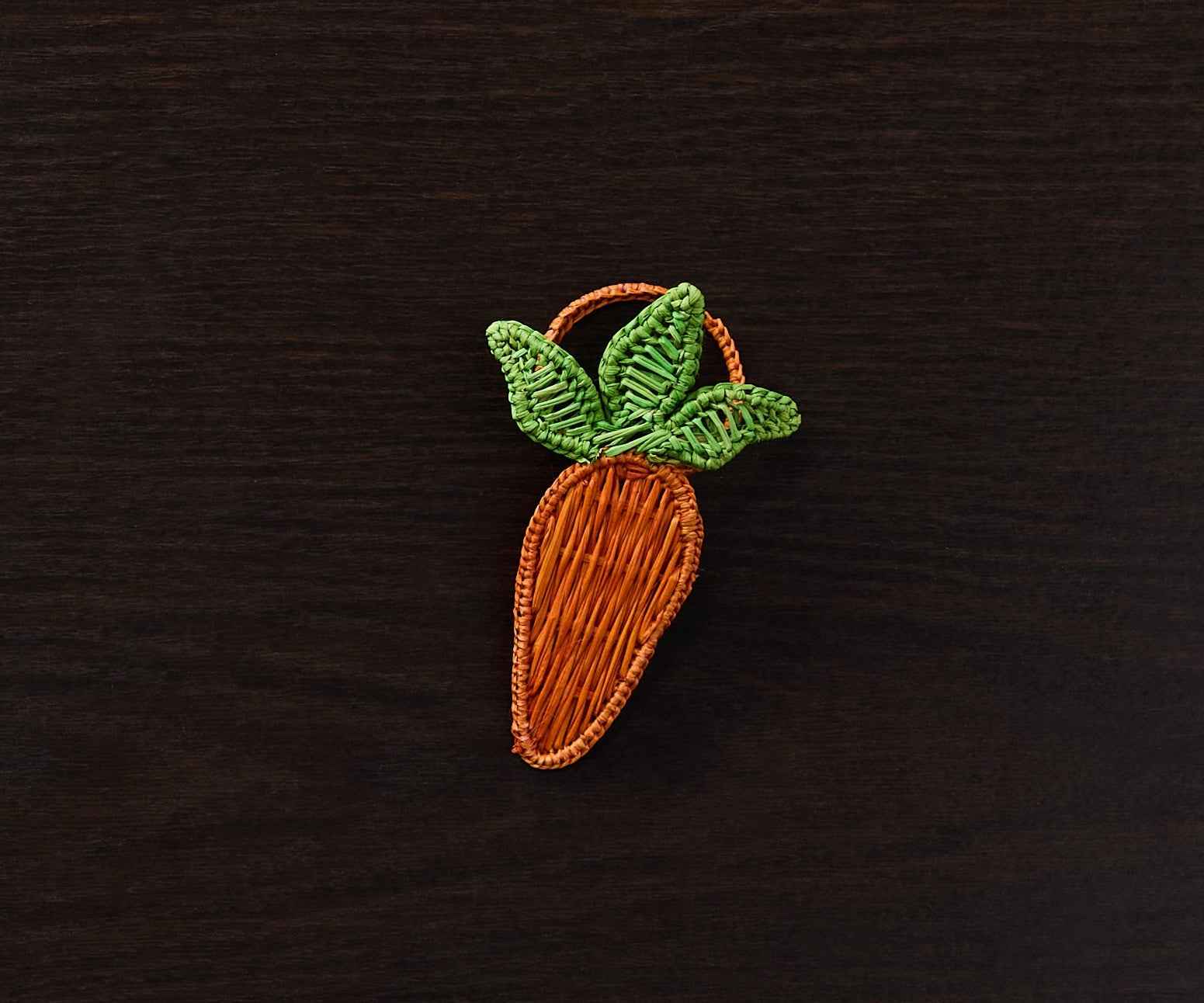 Carrot Napkin Ring – 3.5” Handwoven Iraca Palm – Artisan Spring Table Decor from Colombia