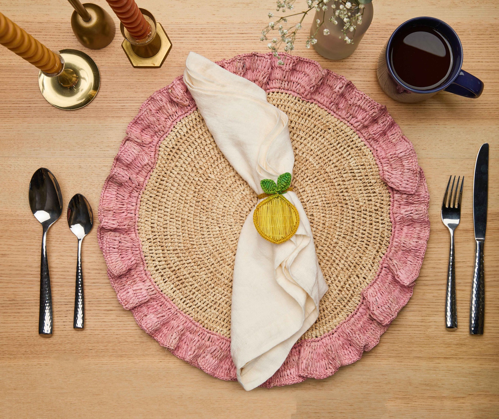 Handwoven Raffia Ruffle Placemat – Boho Chic Table Décor – Summer Table Accent