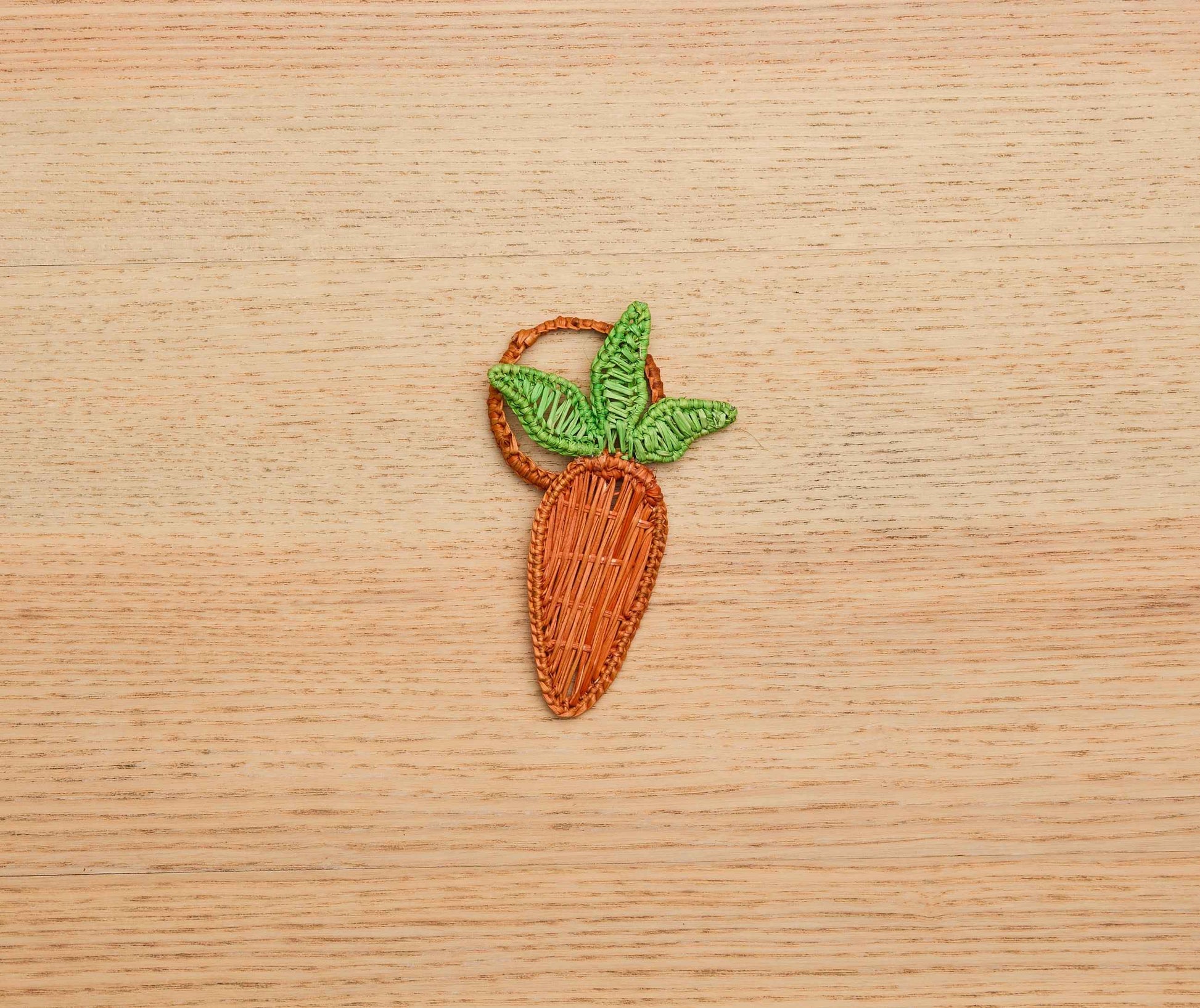 Carrot Napkin Ring – 3.5” Handwoven Iraca Palm – Artisan Spring Table Decor from Colombia