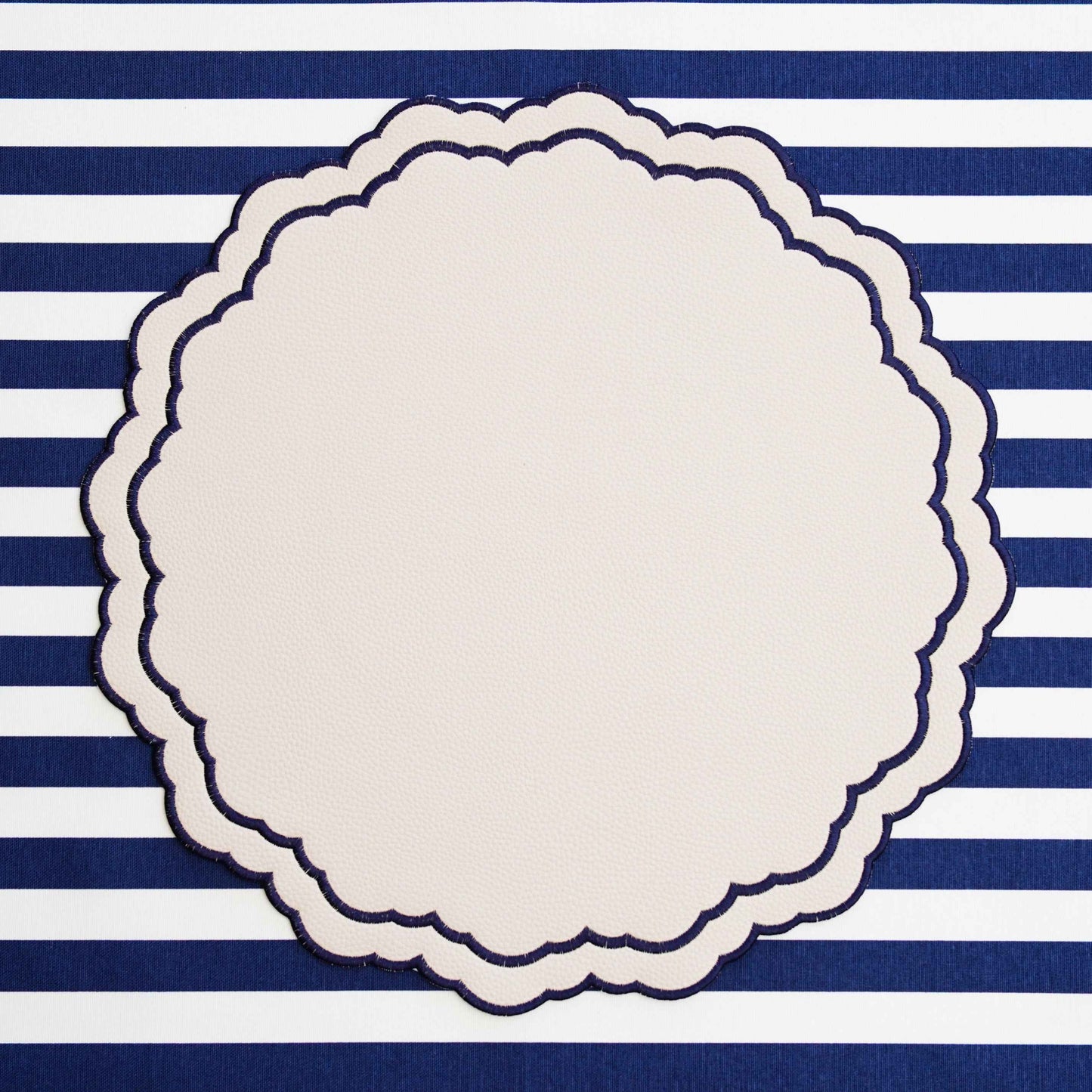 SCARLET WHITE NAVY BLUE ROUND FAUX LEATHER PLACEMAT