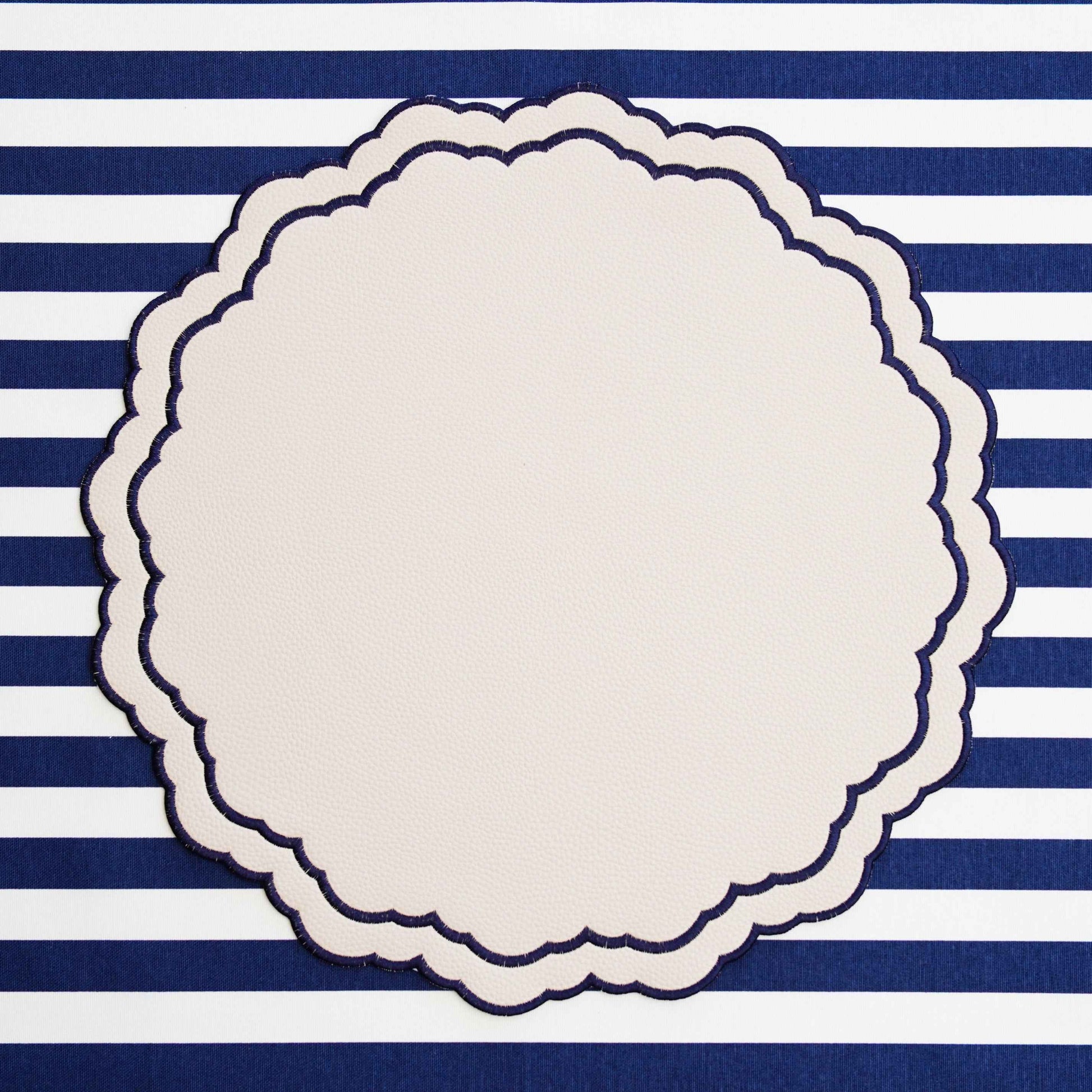 SCARLET WHITE NAVY BLUE ROUND FAUX LEATHER PLACEMAT