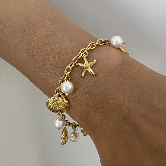 Seas the Day Seashell and Starfish Bracelet - Sorelle Gifts