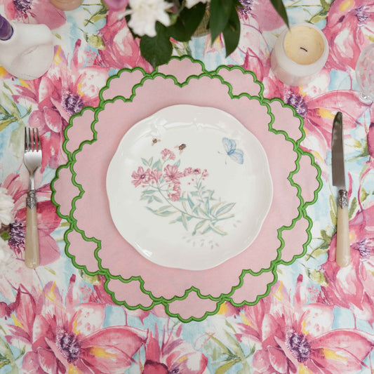 CRESSIDA LIGHT PINK ROUND FABRIC PLACEMAT
