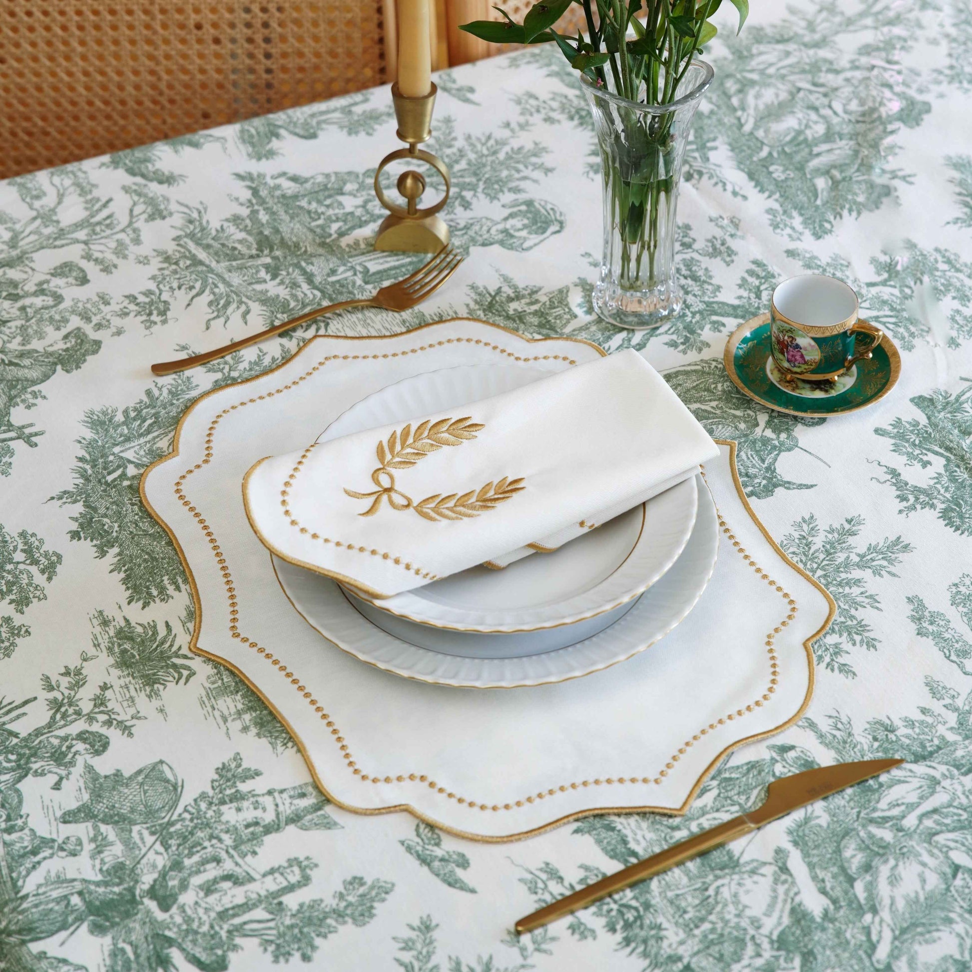 LUNA IVORY GOLD TRIM FABRIC PLACEMAT NAPKIN SET