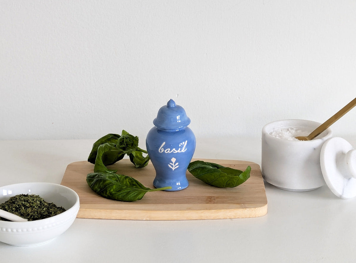 Chinoiserie Spice Jar Set 1 - basil, oregano, rosemary, bay, cinnamon, and saffron
