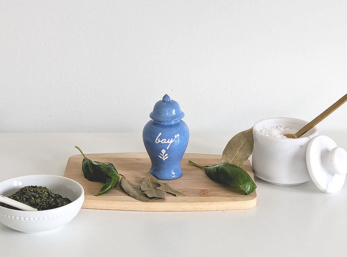Chinoiserie Spice Jar Set 1 - basil, oregano, rosemary, bay, cinnamon, and saffron