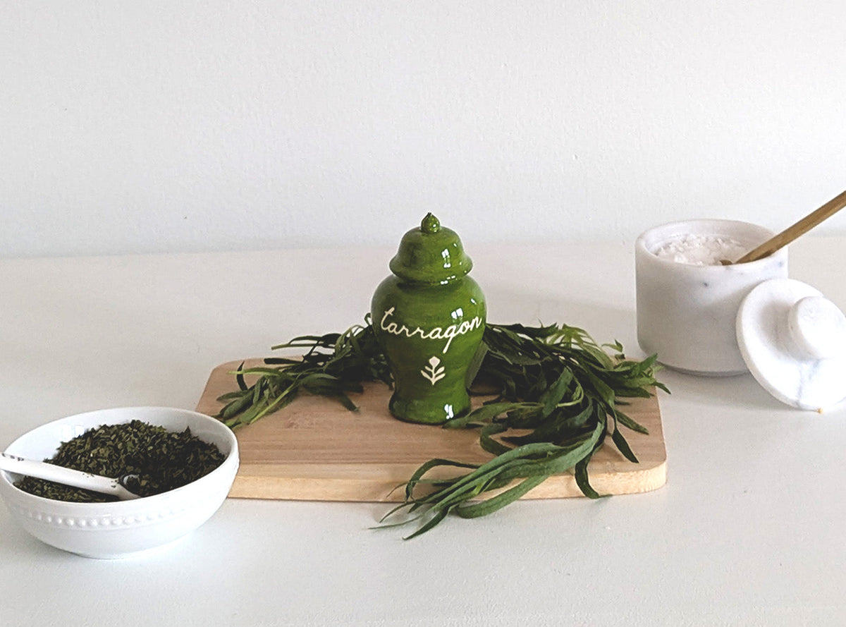 Chinoiserie Spice Jar Set 2 - tarragon, chive, ginger, thyme, allspice, and nutmeg