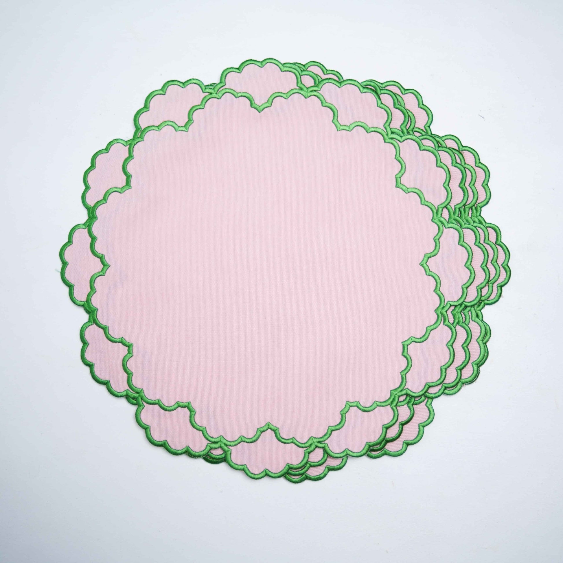 CRESSIDA LIGHT PINK ROUND FABRIC PLACEMAT