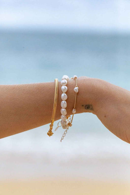 White Pearl Bracelet - Ala